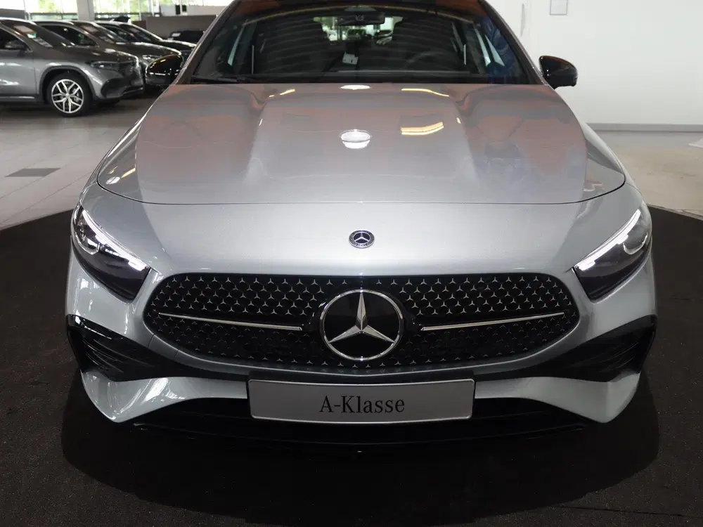 Mercedes-Benz A-Klasse 180 Business Solution AMG uit 2025, foto 7