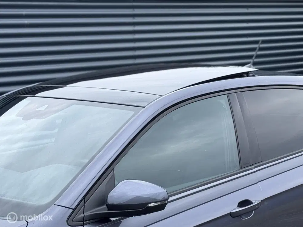 Volkswagen Polo 1.0 TSI R-Line IQ LED Pano Beats Cam Keyle uit 2022, foto 2