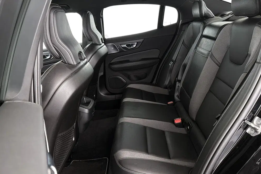 Volvo S60 2.0 B3 R-Design Bowers&Wilkins Leder Memor uit 2022, foto 8