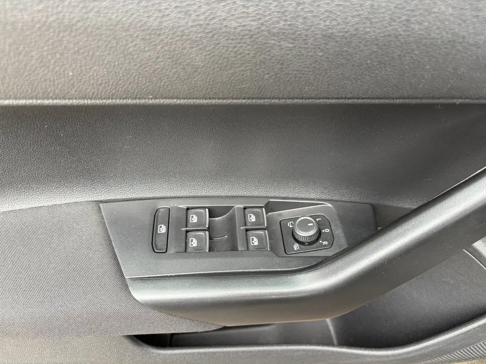 Volkswagen Polo 1.0 TSI R-Line Business AUTOMAAT uit 2022, foto 10