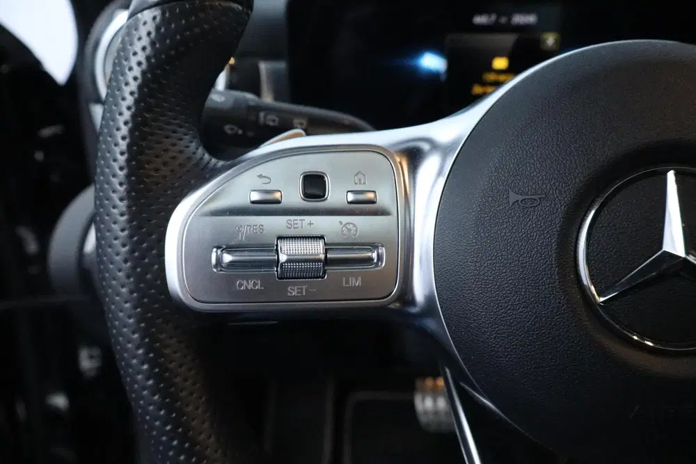 Mercedes-Benz A-Klasse Mercedes A-klasse 180 AMG Line Night Editi uit 2022, foto 11