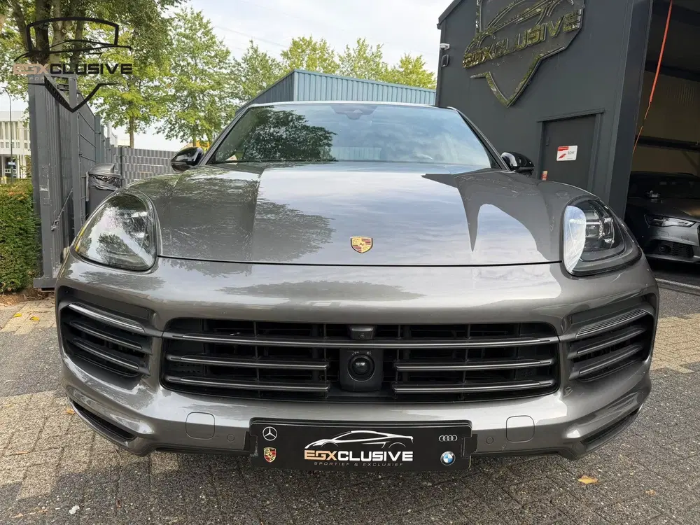 Porsche Cayenne Cayenne Coupé 3.0 E-Hybrid PANO uit 2019, foto 2