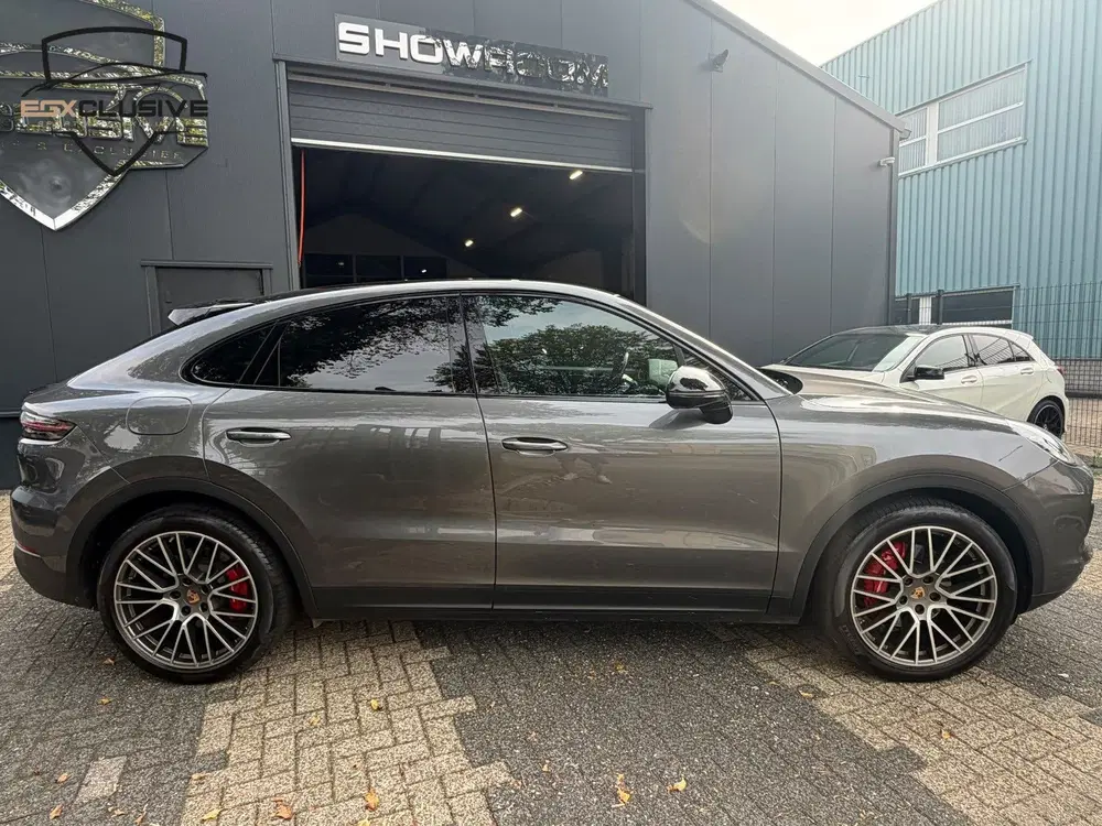 Porsche Cayenne Cayenne Coupé 3.0 E-Hybrid PANO uit 2019, foto 6