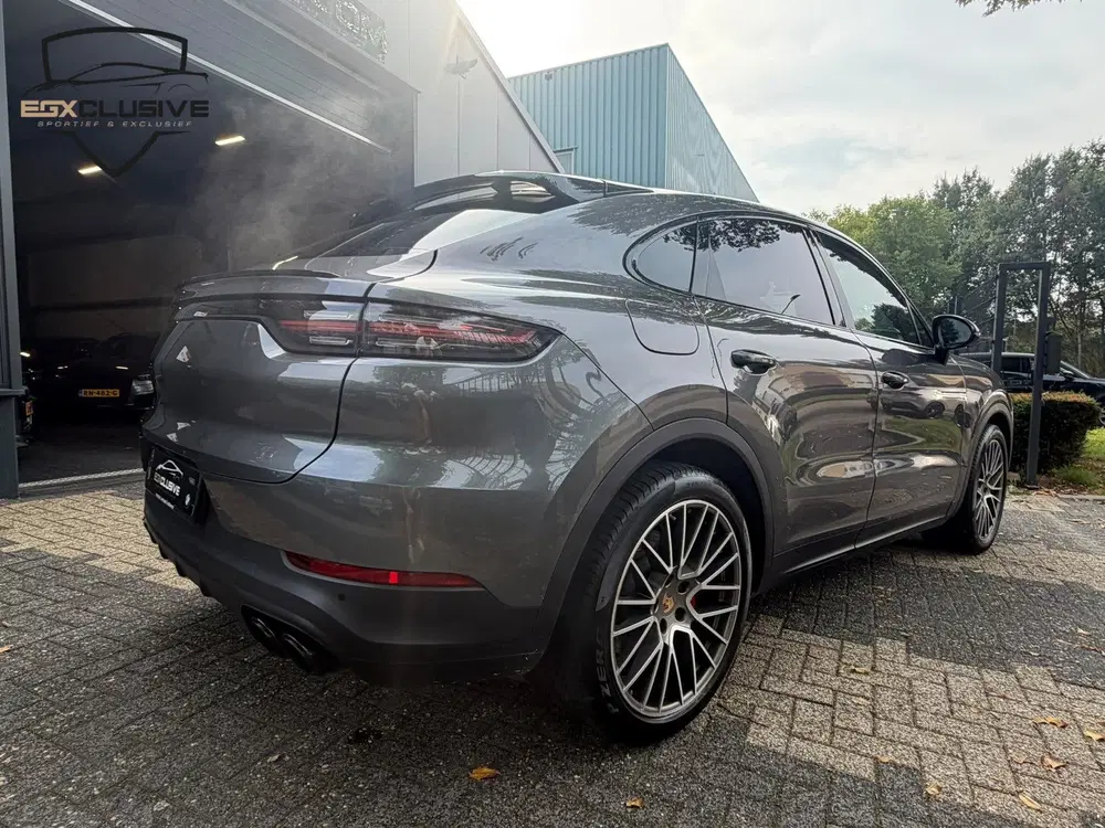 Porsche Cayenne Cayenne Coupé 3.0 E-Hybrid PANO uit 2019, foto 9