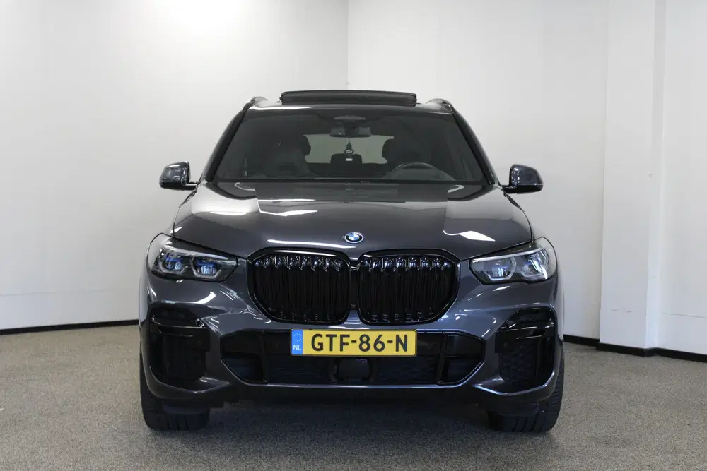 BMW X5 xDrive45e M-sport Soft-close uit 2021, foto 5