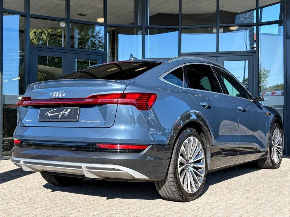 Audi e-tron 55 QUATTRO S-LINE uit 2022, foto 3