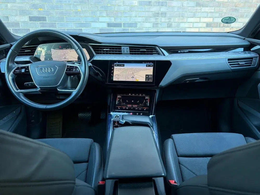 Audi e-tron 55 QUATTRO S-LINE uit 2022, foto 4
