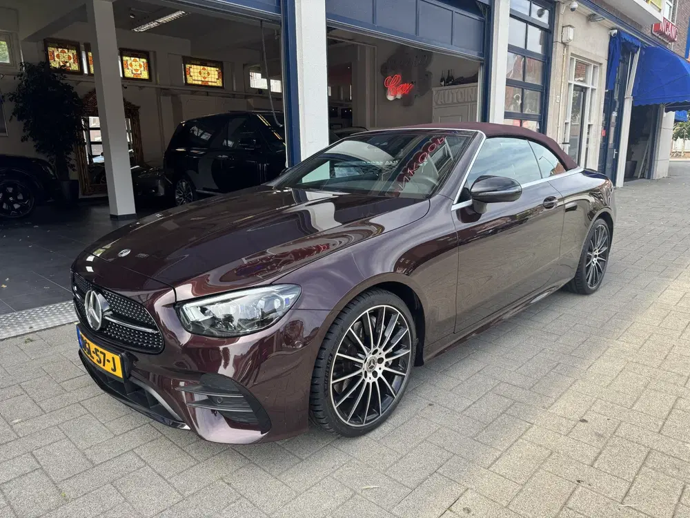 Mercedes-Benz E-Klasse 400 d 4MATIC AMG uit 2021, foto 2