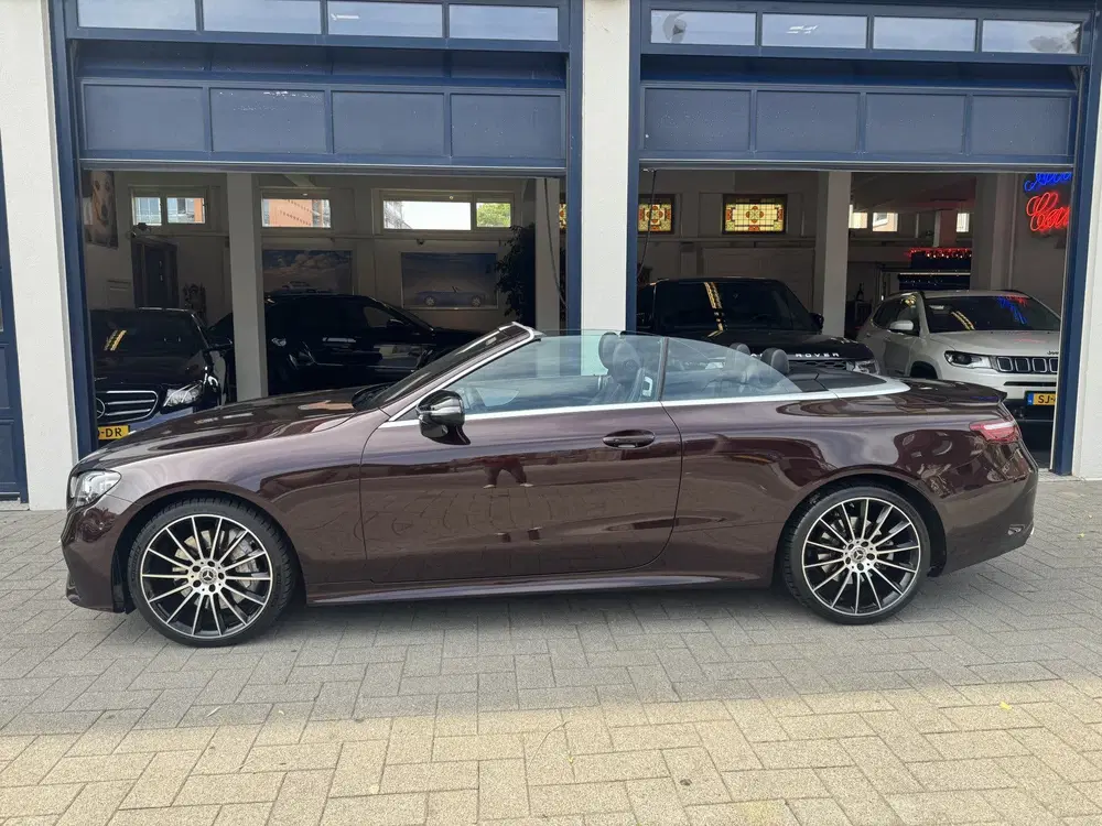 Mercedes-Benz E-Klasse 400 d 4MATIC AMG uit 2021, foto 6