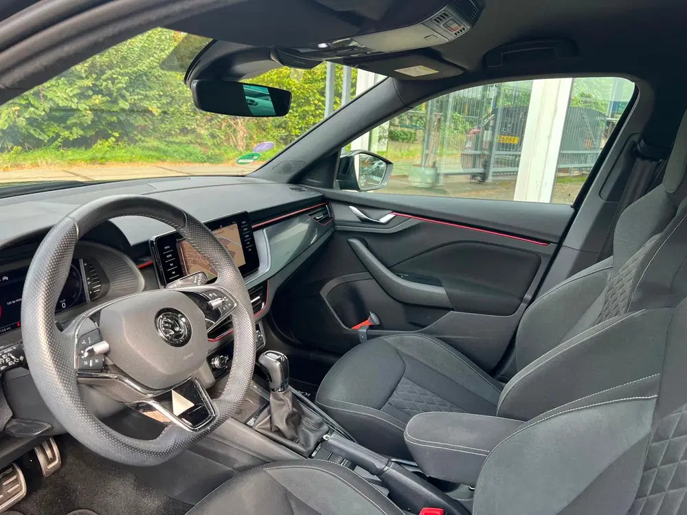 Skoda Kamiq 1.0 TSI Sport 110 PK Automaat uit 2023, foto 11