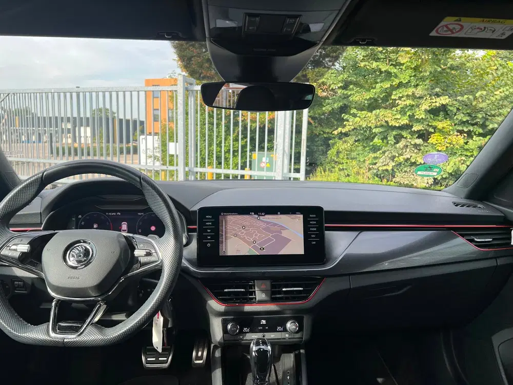 Skoda Kamiq 1.0 TSI Sport 110 PK Automaat uit 2023, foto 12