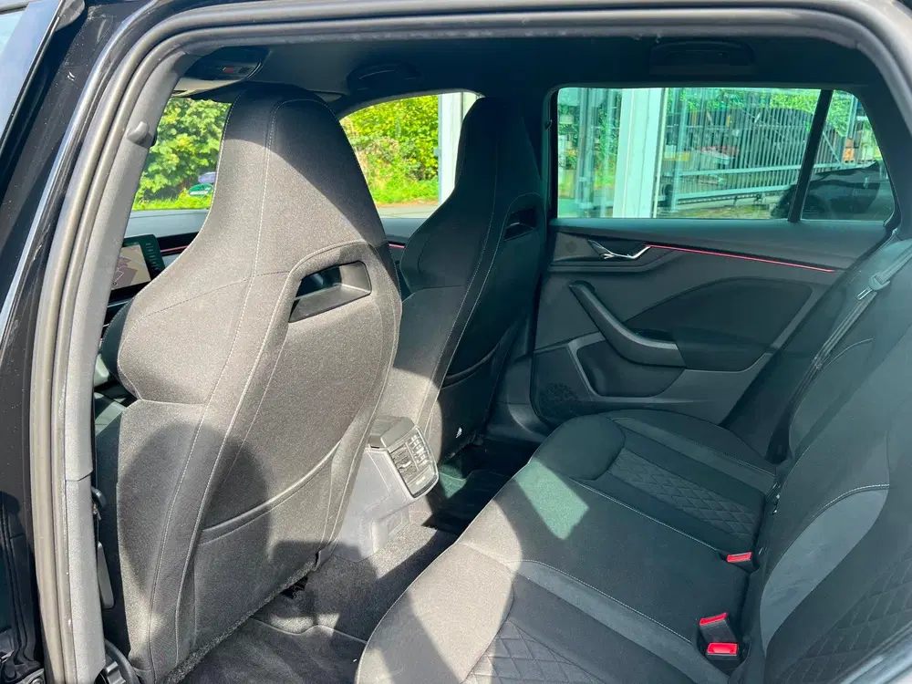 Skoda Kamiq 1.0 TSI Sport 110 PK Automaat uit 2023, foto 14