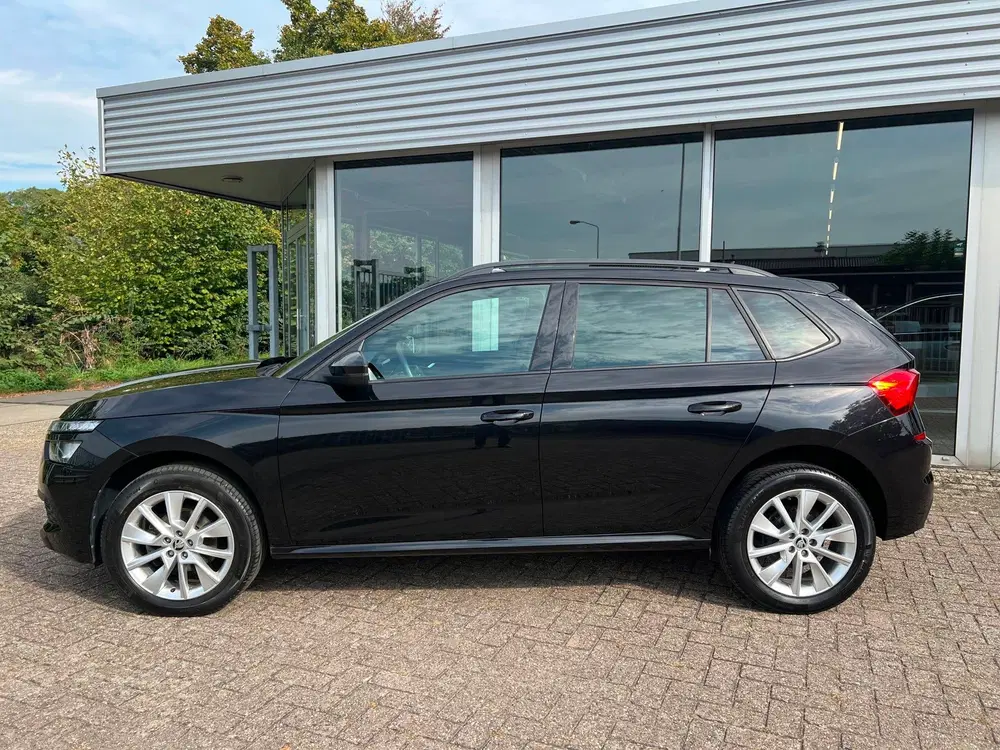 Skoda Kamiq 1.0 TSI Sport 110 PK Automaat uit 2023, foto 2