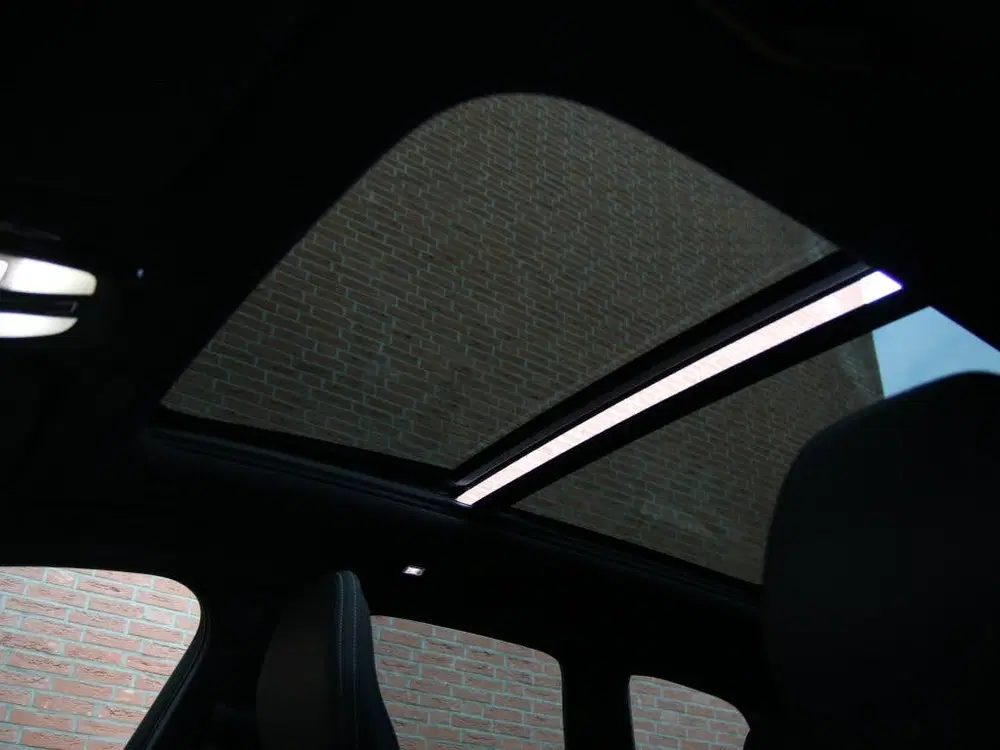 Volvo XC60 2.0 T6 AWD Ultimate Dark uit 2023, foto 10