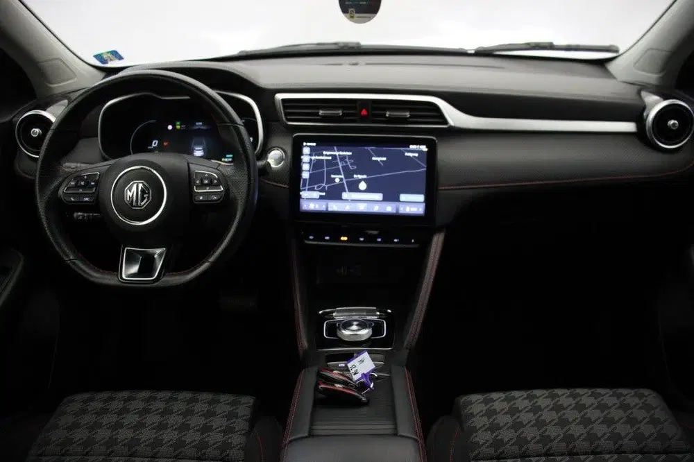 MG ZS Long Range Comfort 70 kWh uit 2022, foto 2