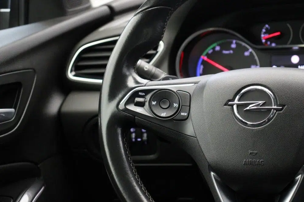 Opel Grandland 1.6T Hybrid PHEV Elegance uit 2021, foto 8