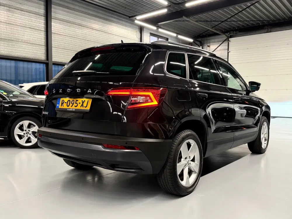 Skoda Karoq 1.5 TSI ACT DSG Business Edition Led l Car uit 2020, foto 4