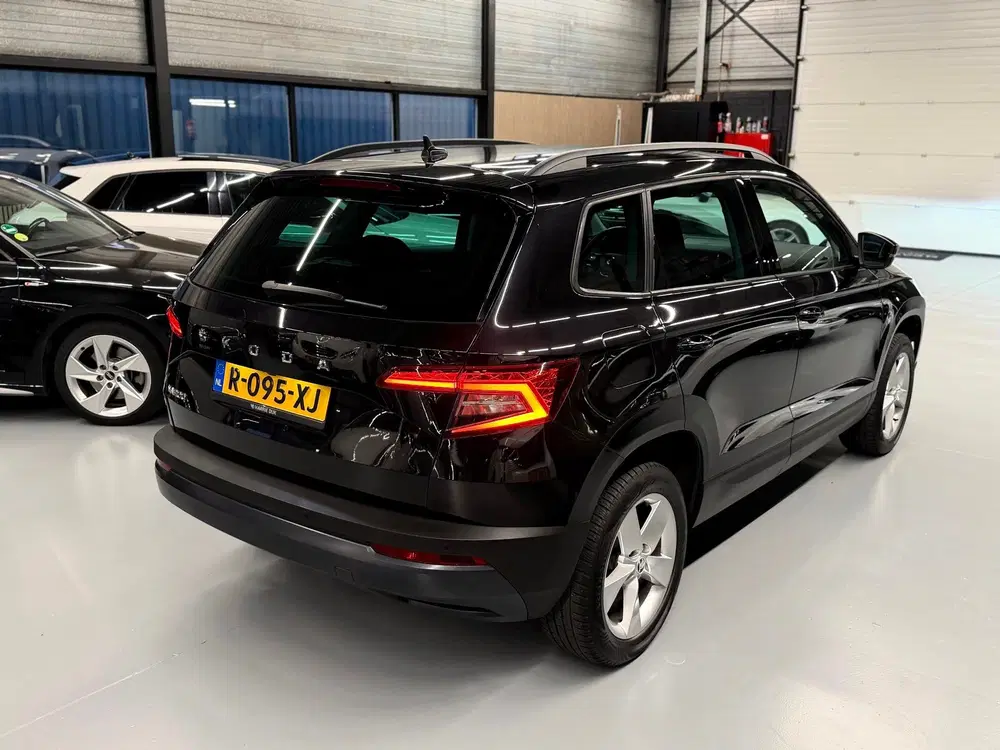 Skoda Karoq 1.5 TSI ACT DSG Business Edition Led l Car uit 2020, foto 8
