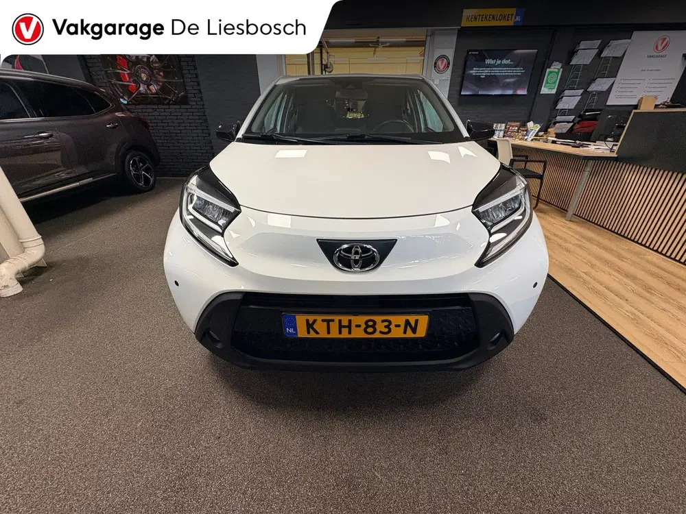 Toyota Aygo X 1.0 VVT-i MT first uit 2022, foto 3