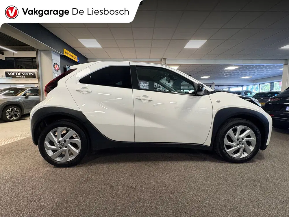 Toyota Aygo X 1.0 VVT-i MT first uit 2022, foto 5