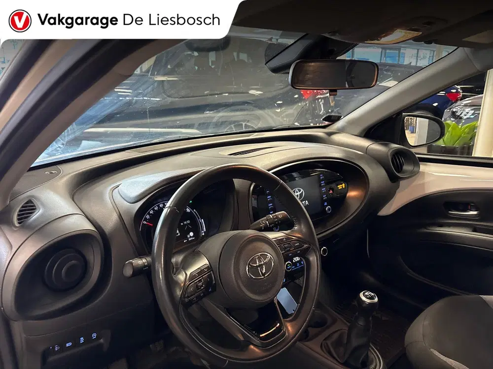 Toyota Aygo X 1.0 VVT-i MT first uit 2022, foto 9