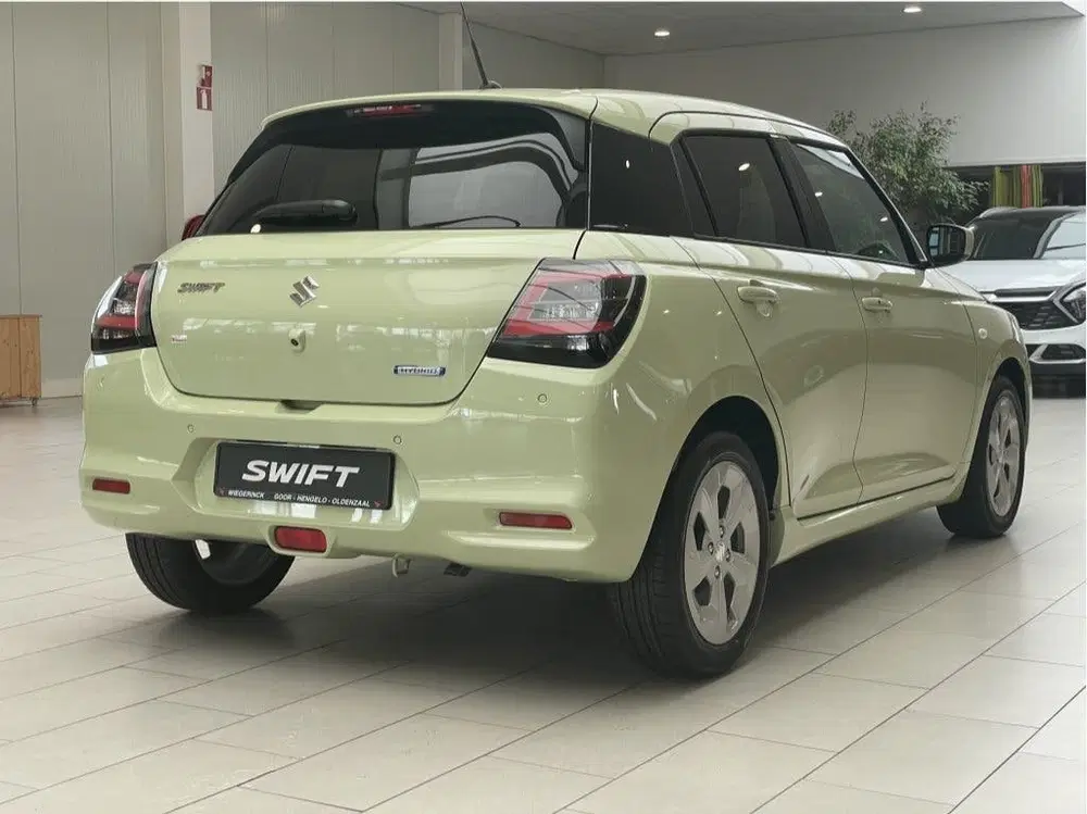 Suzuki Swift 1.2 Select Hybride [ CARPLAY I CAMERA I AD uit 2025, foto 3
