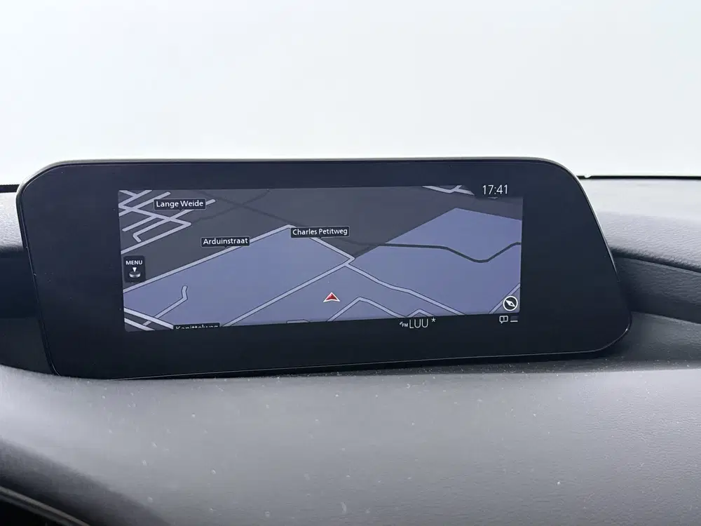 Mazda 3 2.5 e-SkyActiv-G M Hybrid 140 Takumi autom uit 2025, foto 11