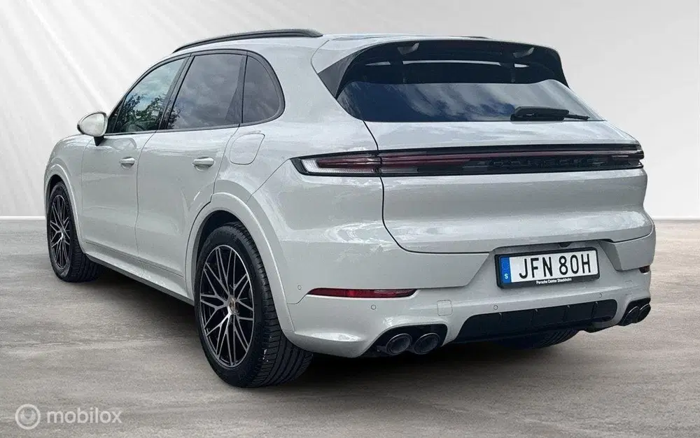 Porsche Cayenne 3.0 E-Hybrid uit 2025, foto 3
