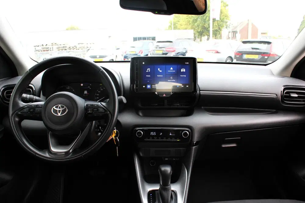 Toyota Yaris 1.5 Hybrid 115 Active APPLE-CARPLAY uit 2024, foto 15