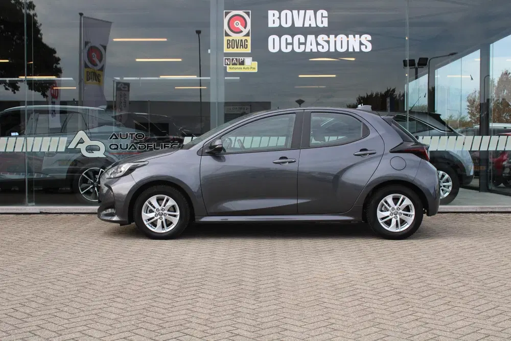 Toyota Yaris 1.5 Hybrid 115 Active APPLE-CARPLAY uit 2024, foto 6