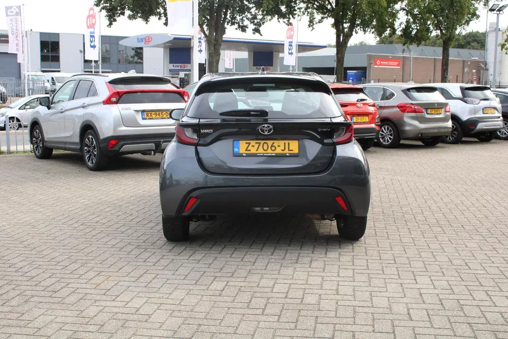 Toyota Yaris 1.5 Hybrid 115 Active APPLE-CARPLAY uit 2024, foto 9