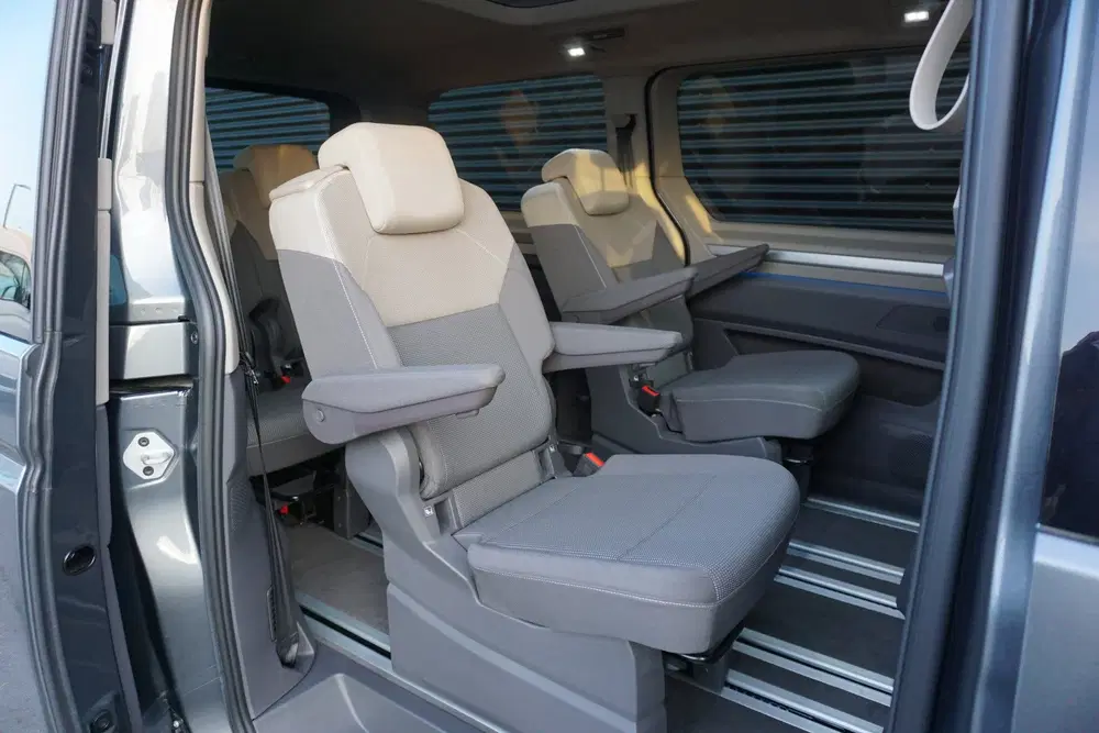 Volkswagen Multivan 1.4 PHEV 218pk L2 Bulli Edition 7 Persoo uit 2024, foto 13