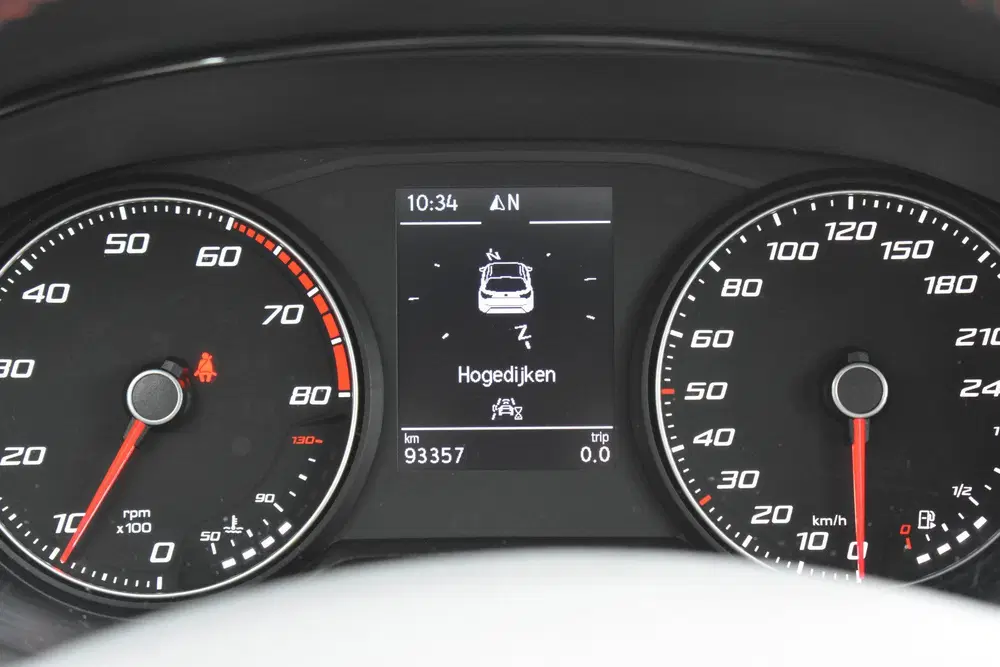 SEAT Arona 1.0 TSI FR Business Intense LED uit 2021, foto 9