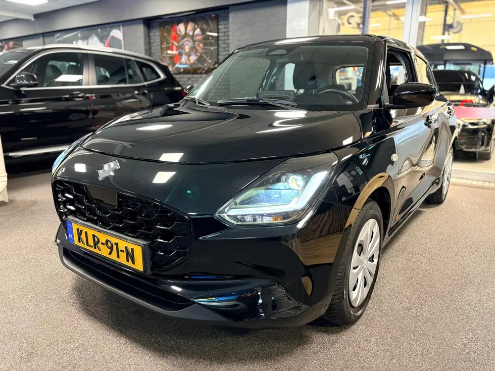 Suzuki Swift 1.2 Select Smart Hybrid uit 2024, foto 3