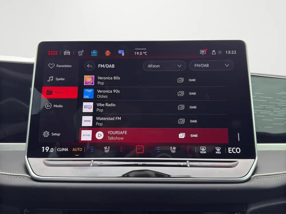 Volkswagen Passat 1.5 eHybrid Elegance Business uit 2025, foto 13