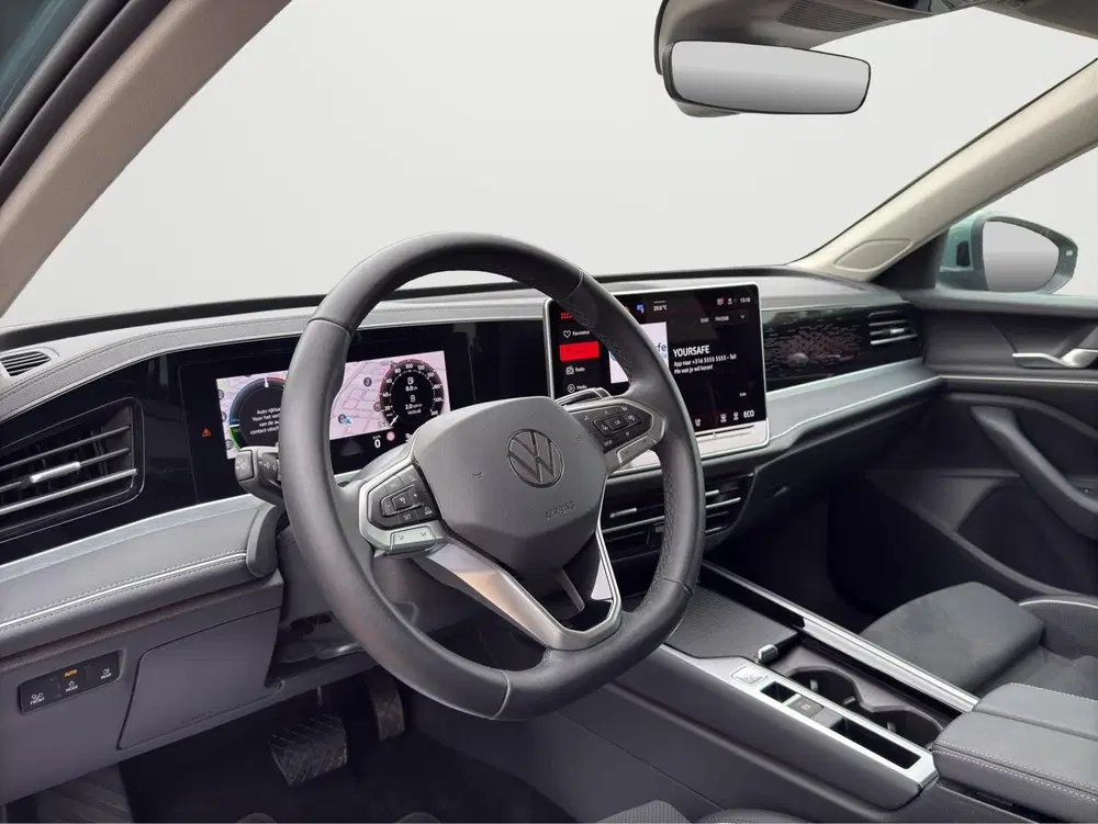Volkswagen Passat 1.5 eHybrid Elegance Business uit 2025, foto 5