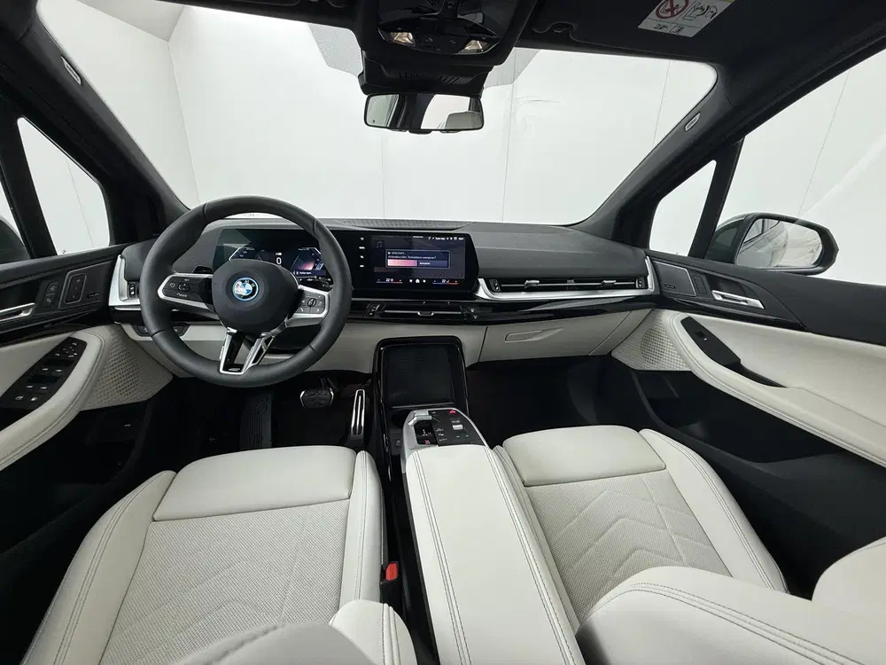 BMW 2-serie Active Tourer 225e xDrive M Sportpakket uit 2026, foto 5