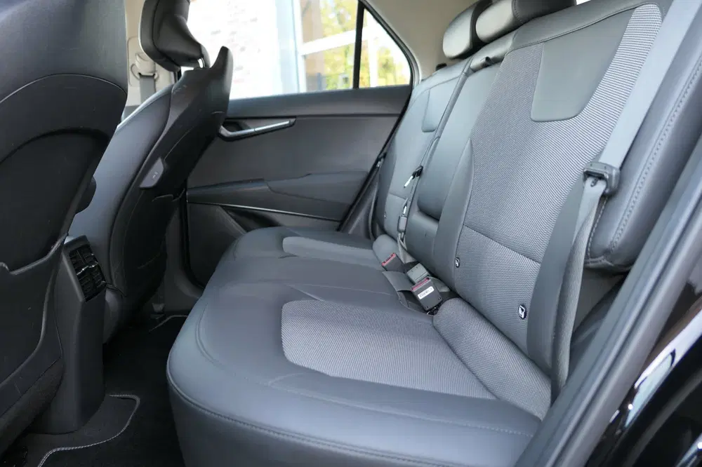 Kia Niro DynamicLine 64.8 kWh uit 2023, foto 10