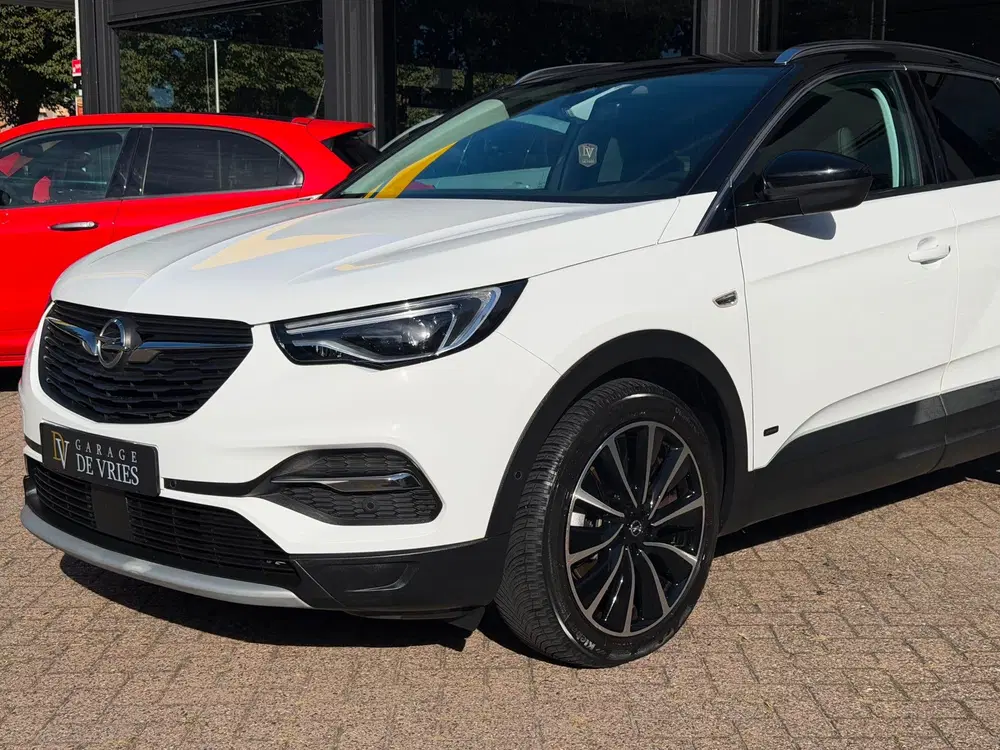 Opel Grandland 1.6 Turbo Hybrid Ultimate CarPlay Camera N uit 2020, foto 13