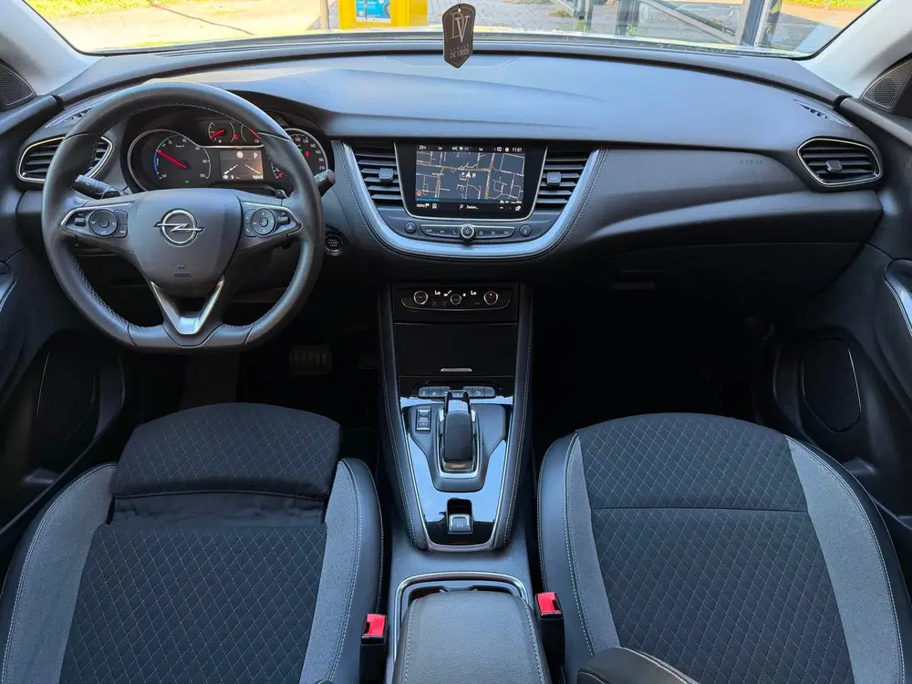 Opel Grandland 1.6 Turbo Hybrid Ultimate CarPlay Camera N uit 2020, foto 2