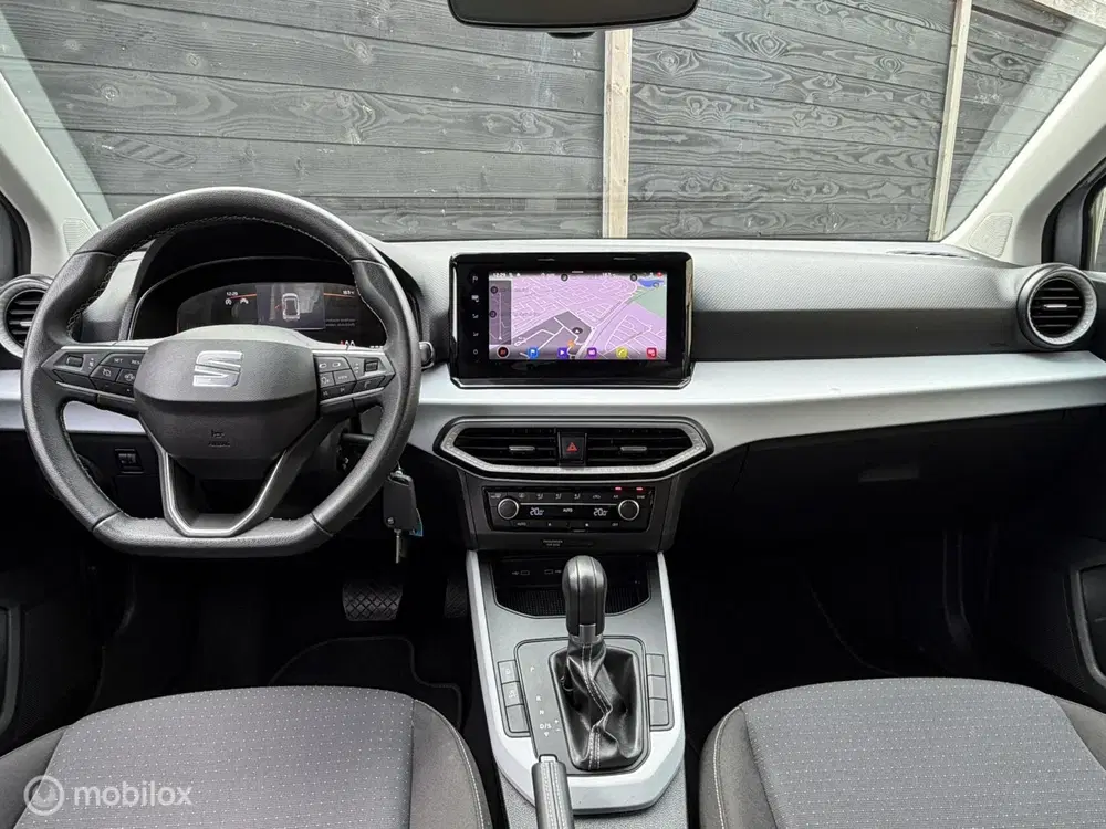 SEAT Arona 1.0 TSI Style AUTOMAAT 110 PK uit 2023, foto 12
