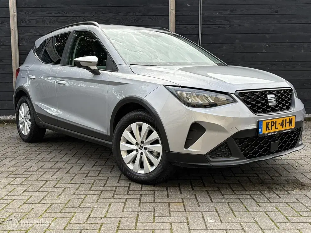 SEAT Arona 1.0 TSI Style AUTOMAAT 110 PK uit 2023, foto 3