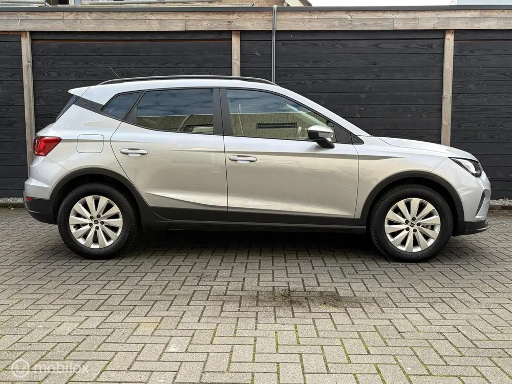 SEAT Arona 1.0 TSI Style AUTOMAAT 110 PK uit 2023, foto 5