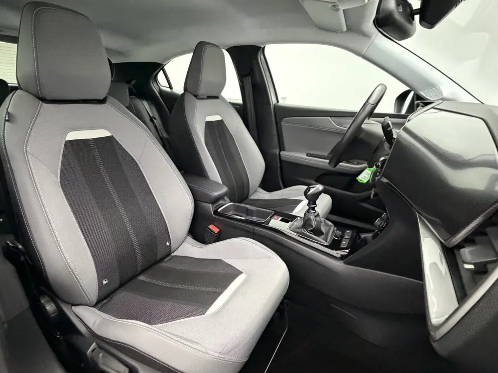 Opel Mokka 1.2 Elegance uit 2022, foto 14