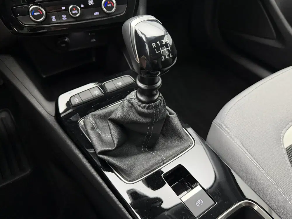 Opel Mokka 1.2 Elegance uit 2022, foto 15