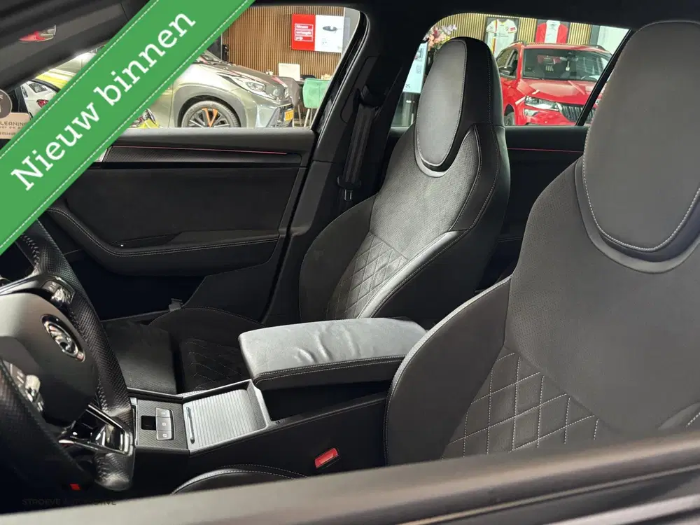 Skoda Superb 1.4 TSI 218 pk DSG iV Sportline Buss uit 2023, foto 6