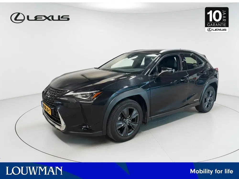 Lexus UX 250h Luxury Line uit 2020