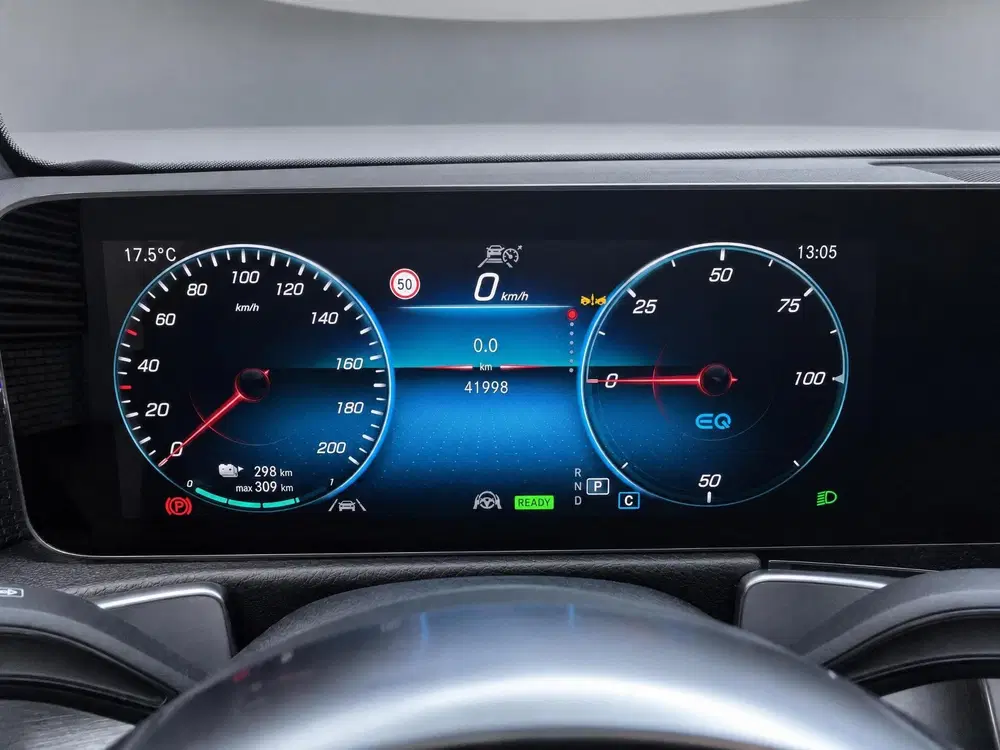 Mercedes-Benz EQB 350 4MATIC AMG Line 7p. 71 kWh uit 2024, foto 11