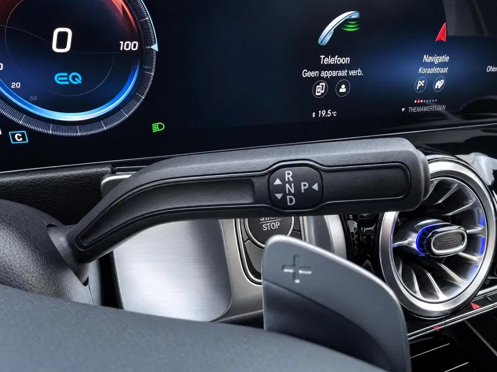 Mercedes-Benz EQB 350 4MATIC AMG Line 7p. 71 kWh uit 2024, foto 15