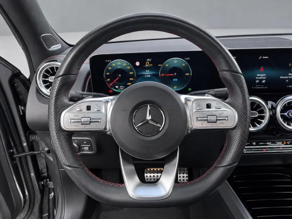 Mercedes-Benz EQB 350 4MATIC AMG Line 7p. 71 kWh uit 2024, foto 9